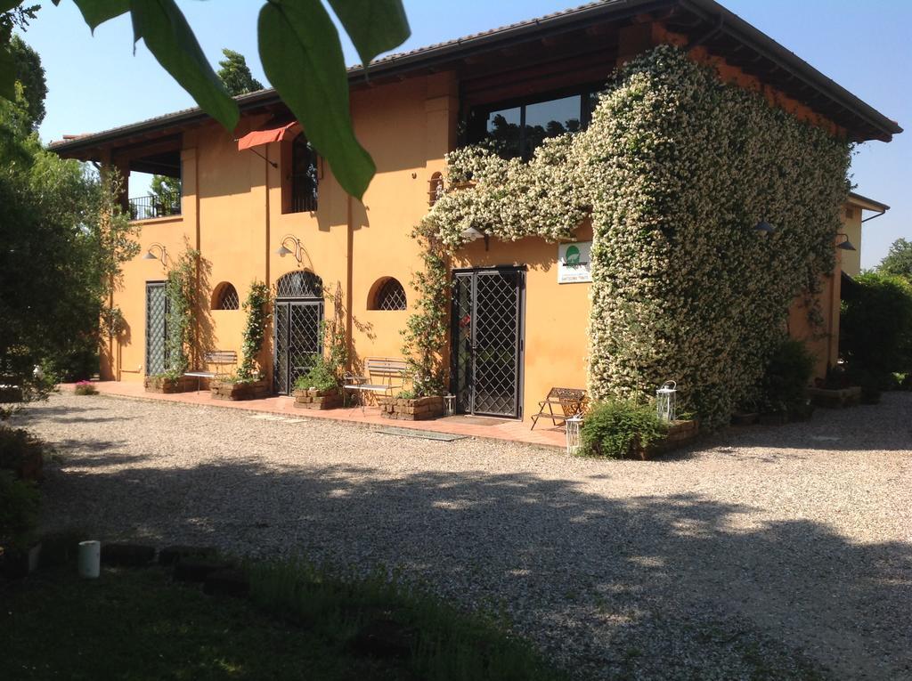 Azienda Agrituristica Santissima Trinita Budrio  Ngoại thất bức ảnh